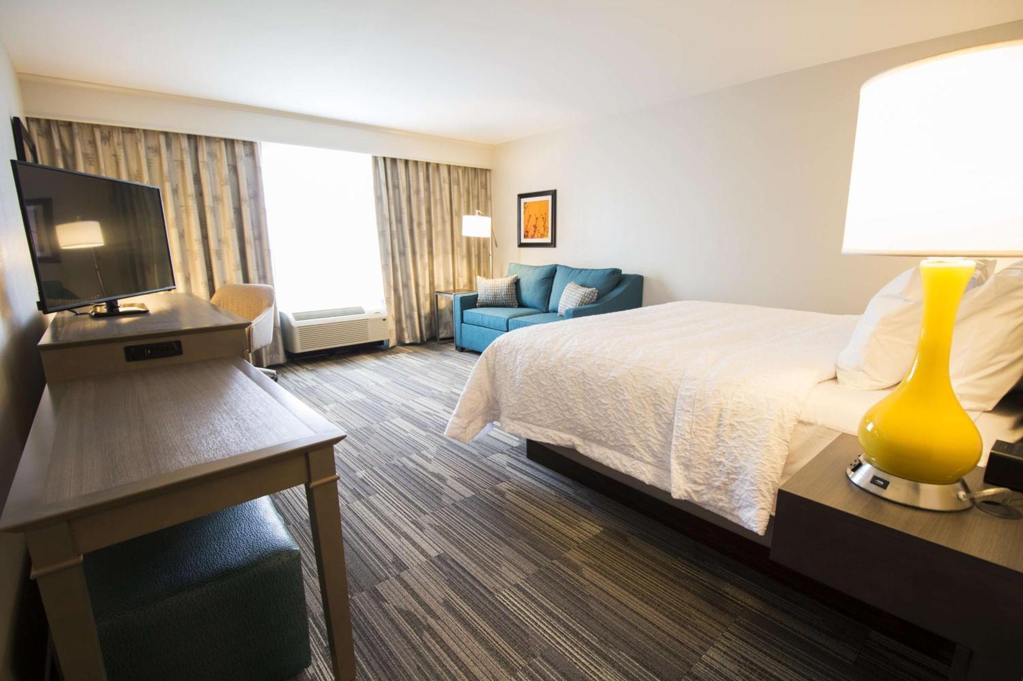 Hotel Hampton Decatur, Mt. Zion, Il 3*